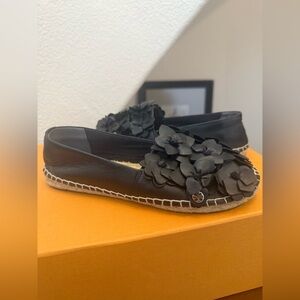 Tory Burch Blossom Nappa Leather Espadrille Flats Black Floral Size 7 EUC 🌸